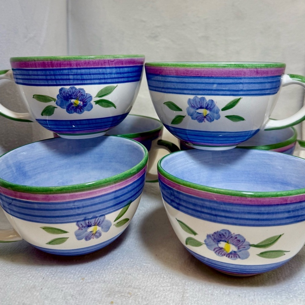 6/Bob Mackie Blue and Purple Floral designed mugs